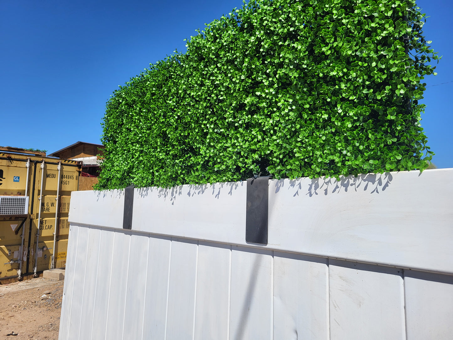 Haven Hedges Privacy System for Vinyl Fences (4 Panel Package)